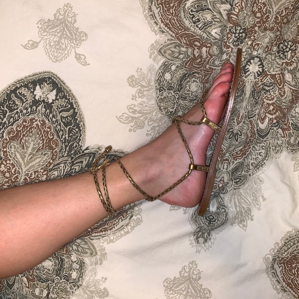 Gianni Bini Lace up Sandals